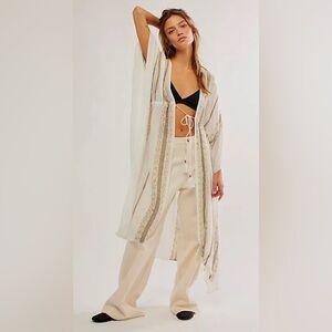 *NWOT* Free People Emerald Coast Kimono - Antique Ivory